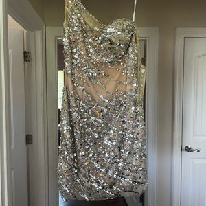 Short sequin homecoming dress